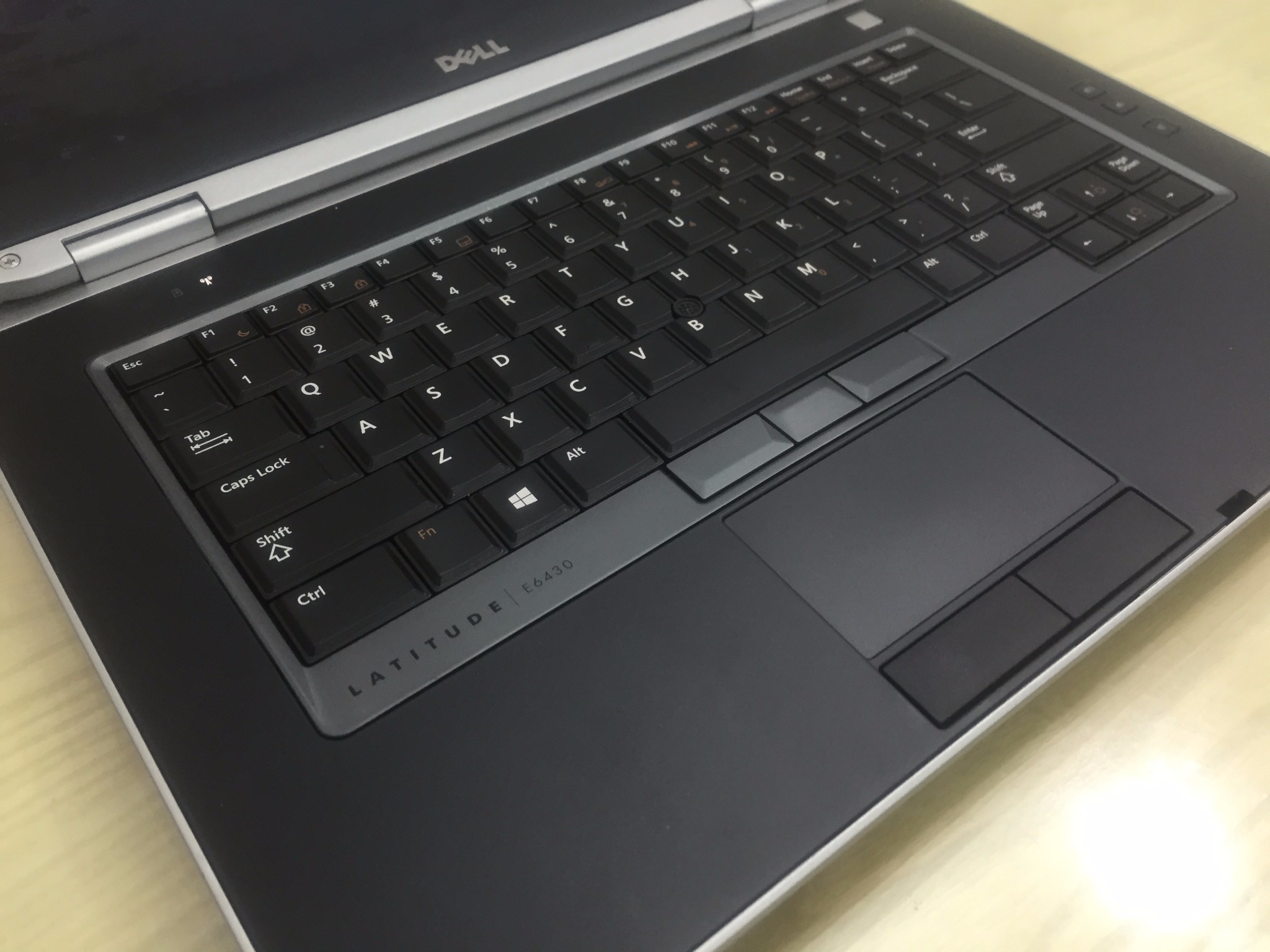 dell_e6430_10