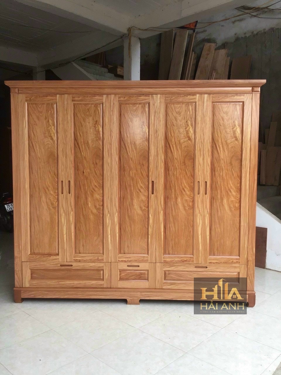 Tủ quần áo 5 cánh gỗ đinh hương