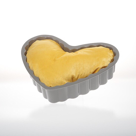 Đệm nhựa trái tim kèm nệm cho chó, mèo