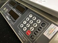 Nên mua cân điện tử chống nước hay cân điện tử không chống nước?