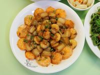 MÂM CƠM NHÀ VỚI TÔM RANG THỊT BA CHỈ