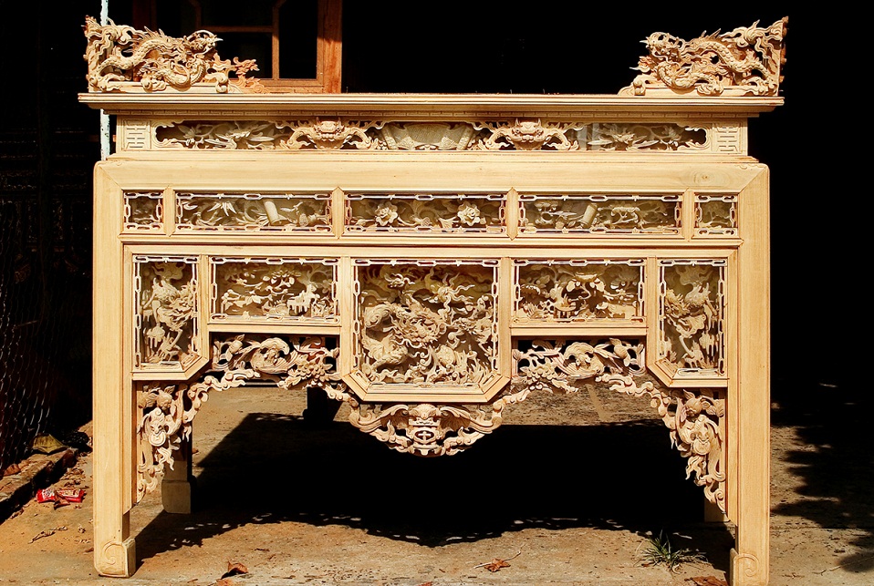 Mẫu bàn thờ ô xa đẹp 01