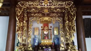 Gian thờ 03