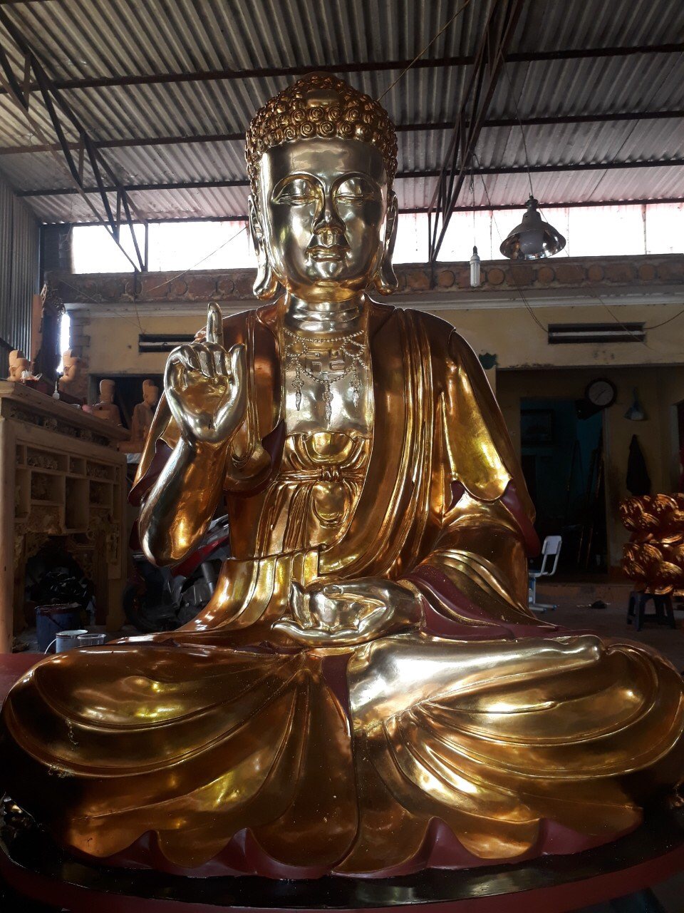 Tượng thế tôn 5