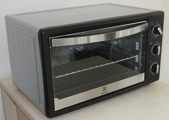 Lò Nướng Để Bàn Electrolux EOT38MBB-3