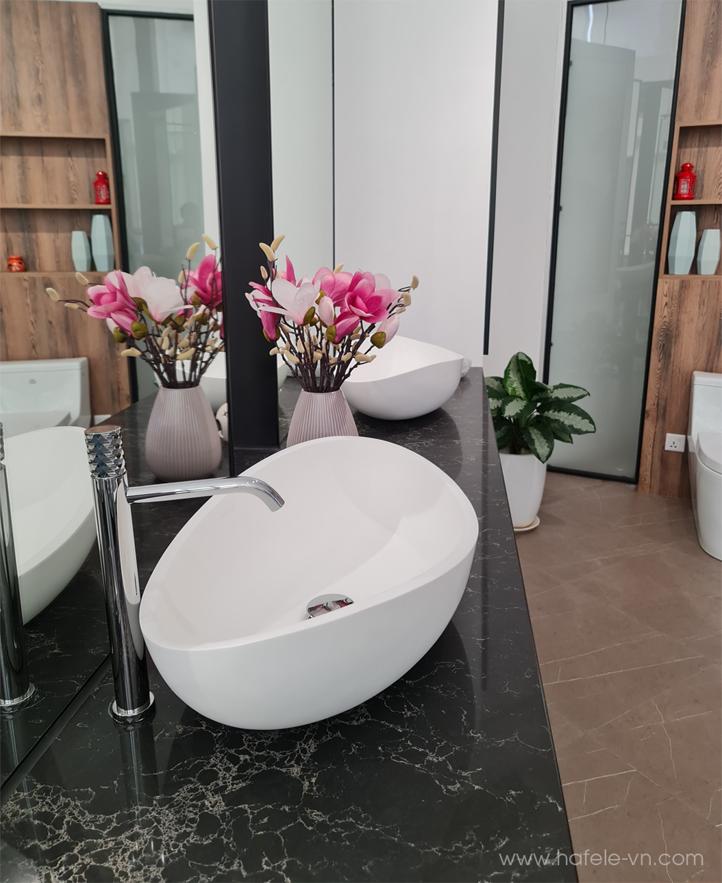 anh1-bon-rua-lavabo-axor-588-32-011