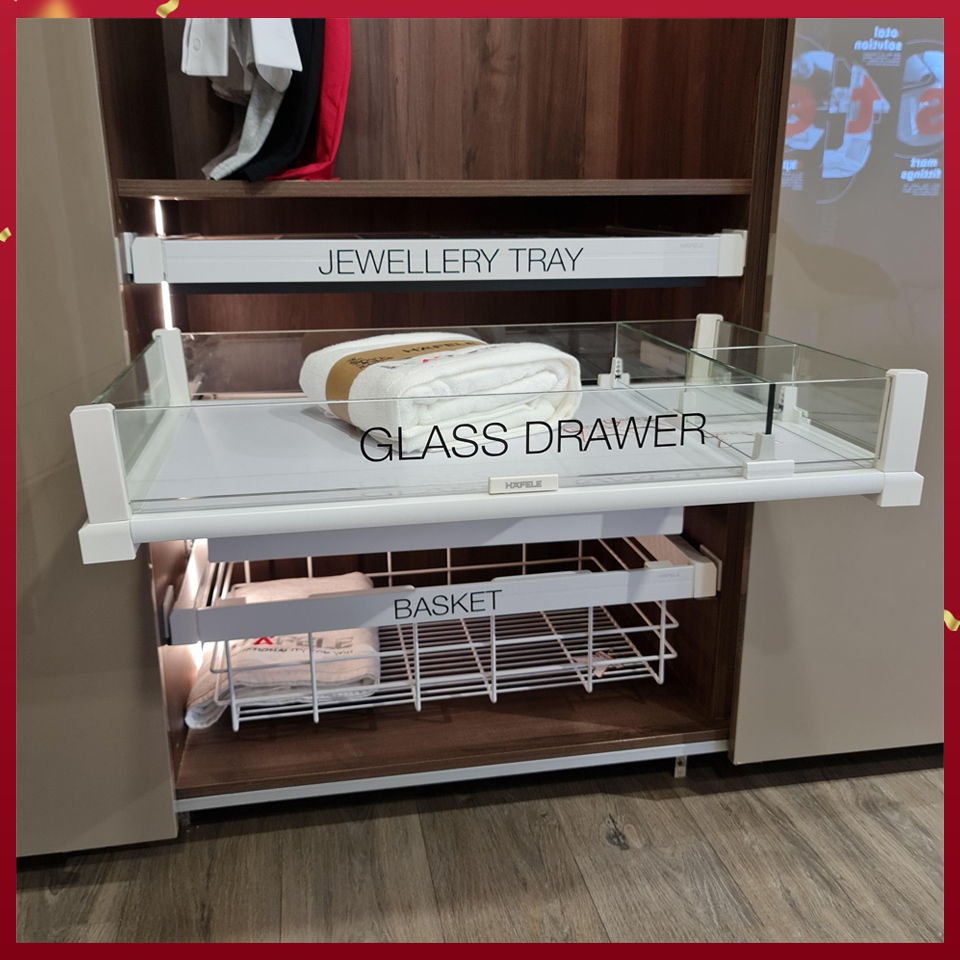 anh4-ro-keo-bang-kinh-hafele-807-95-873