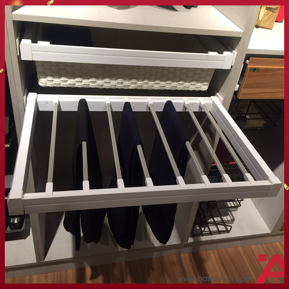 anh1-gia-treo-quan-imundex-7-903-002