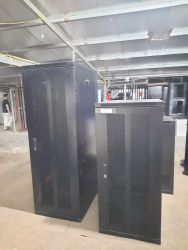 TỦ RACK 32UD1000