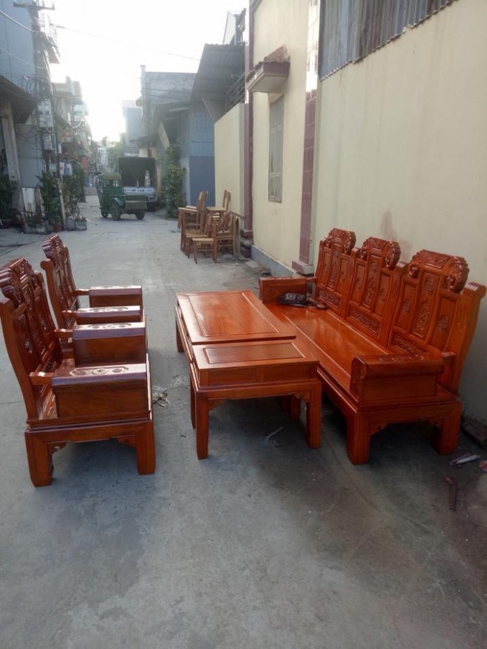 Bộ bàn ghế Âu Á Hộp Chương Voi gỗ lim