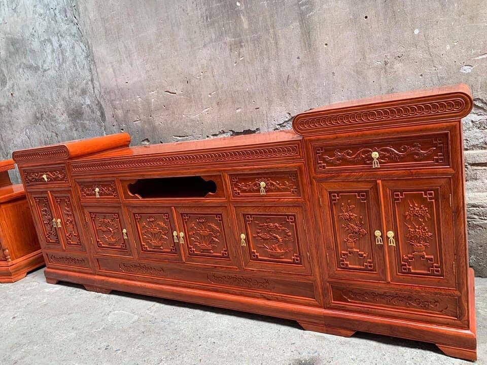Kệ tivi Mõ gỗ hương đá