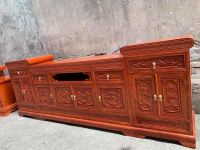 Kệ tivi Mõ gỗ hương đá