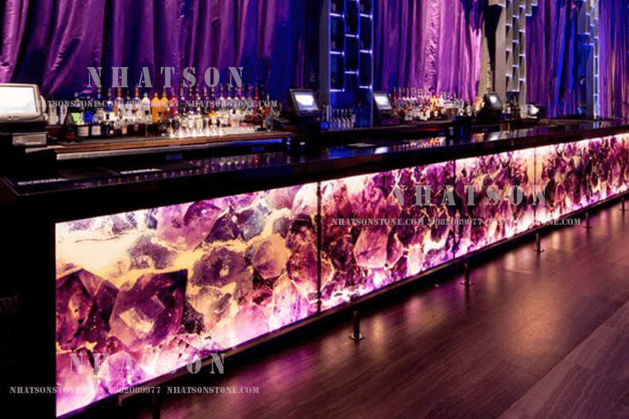 Đá tự nhiên ốp quầy bar