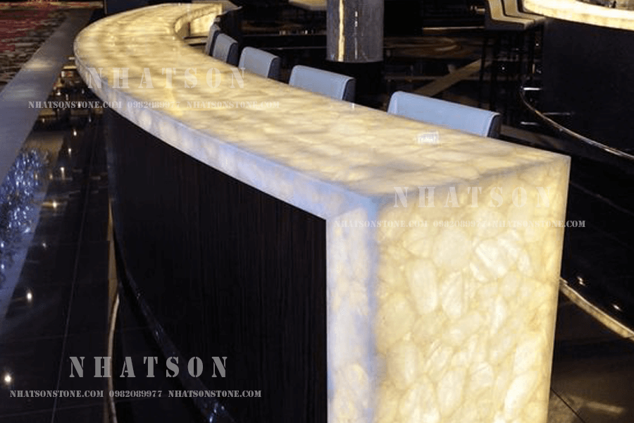 Đá tự nhiên ốp quầy bar