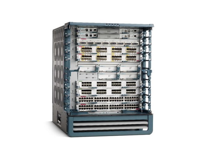 Switch Cisco Nexus 7000 được tích hợp nhiều công nghệ hiện đại