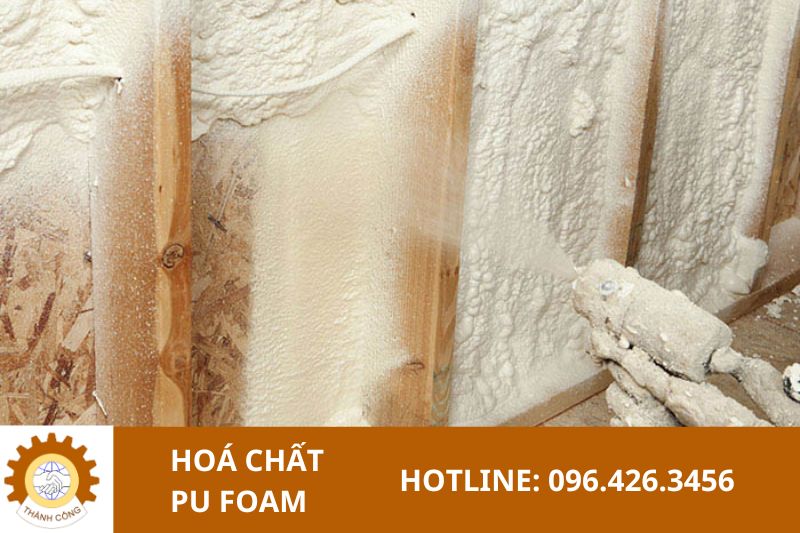 pu foam khi thi công trực tiếp