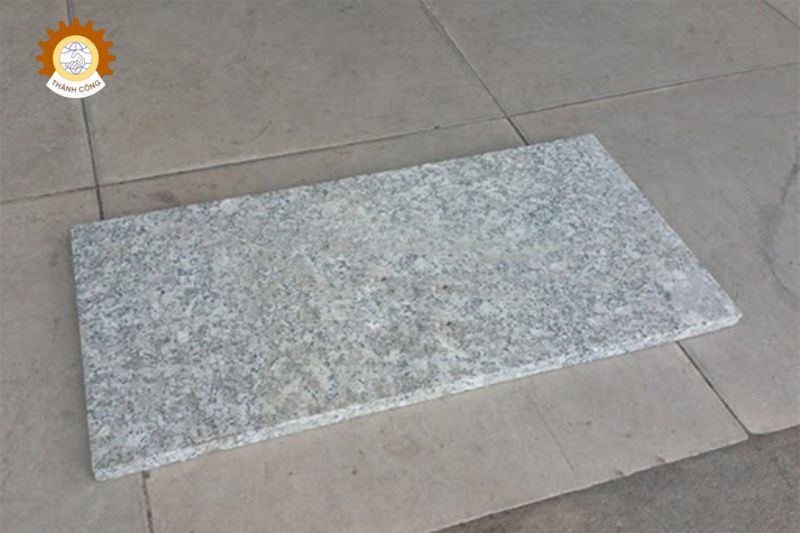 Đặc điểm của đá trắng suối lau