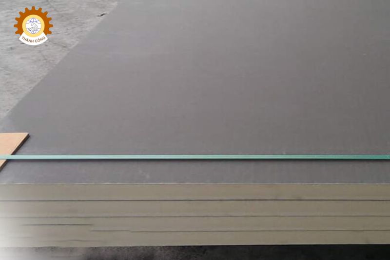 Tấm Takani là gì?