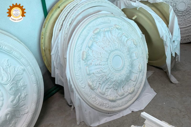 Ưu điểm của mâm trần thạch cao