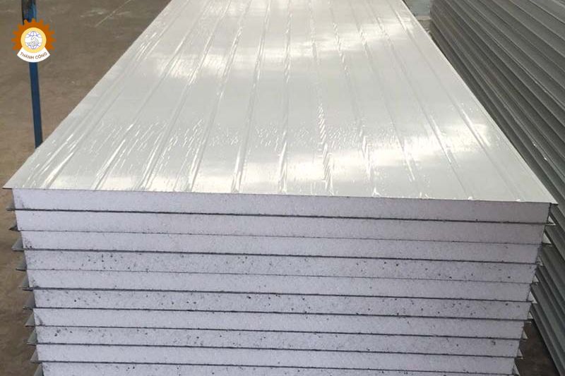 Xốp chống nóng trần nhà thông thường