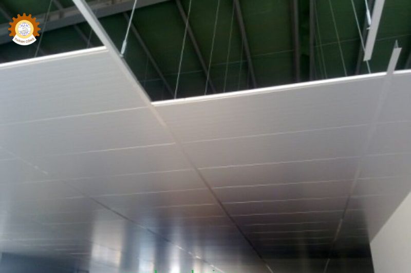 Quy trình thi công xốp chống nóng trần nhà 