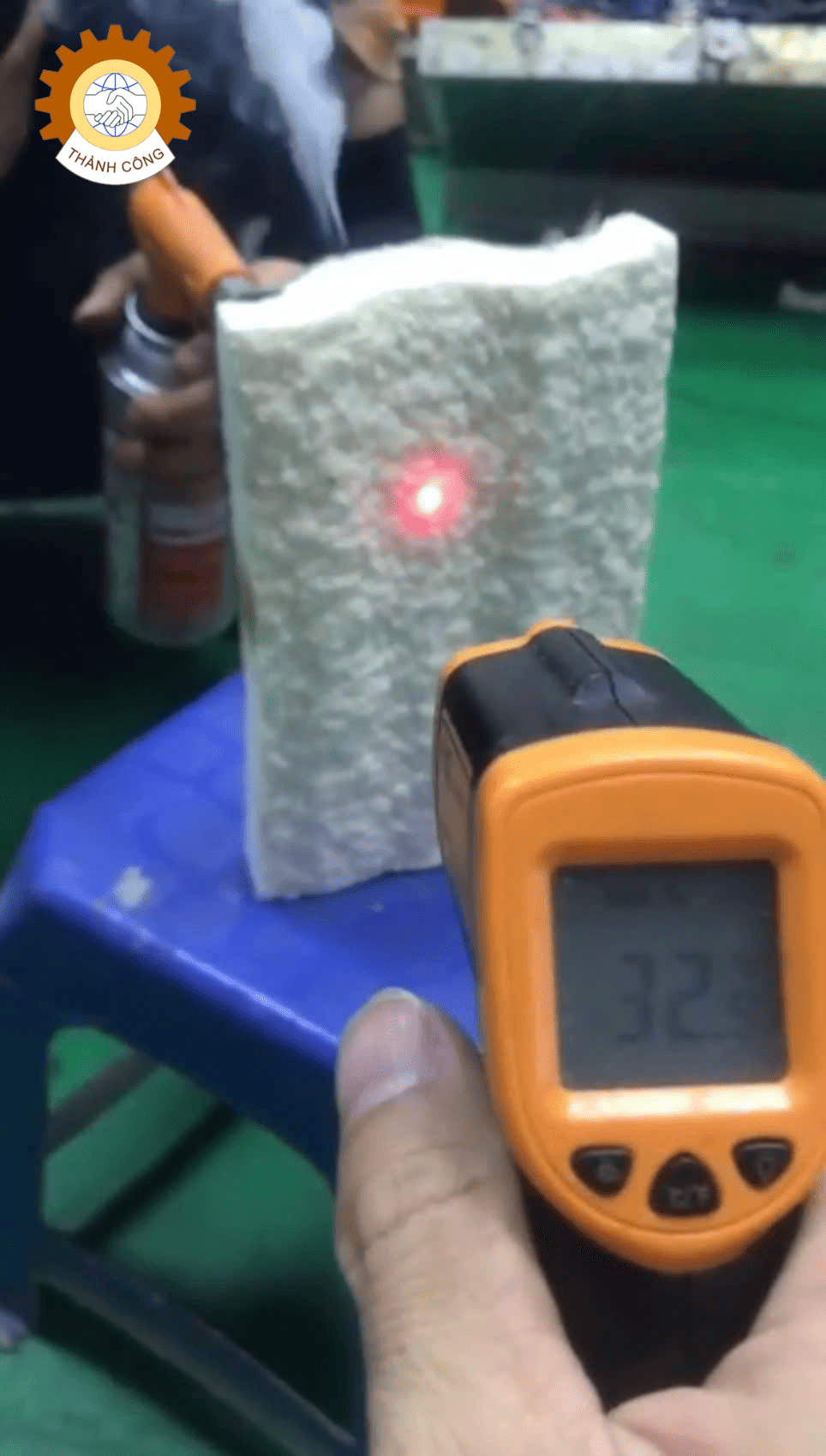 test cách nhiệt pu