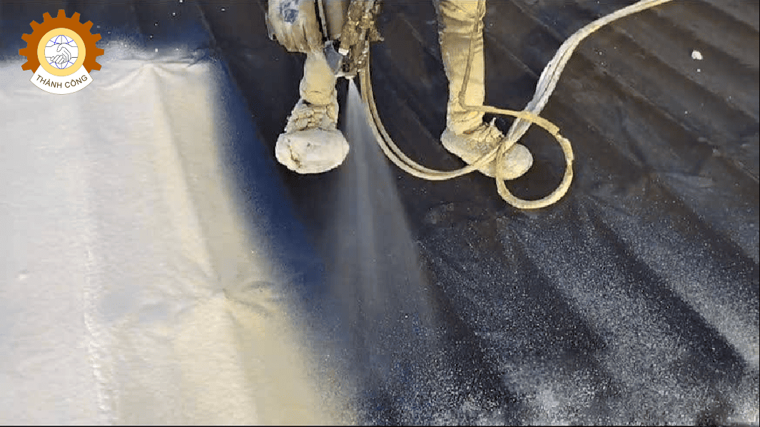 máy phun pu máy tôn cách nhiệt