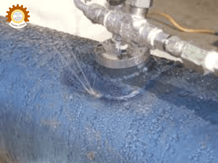 rò rỉ hóa chất ở đường ống hoặc khớp nối