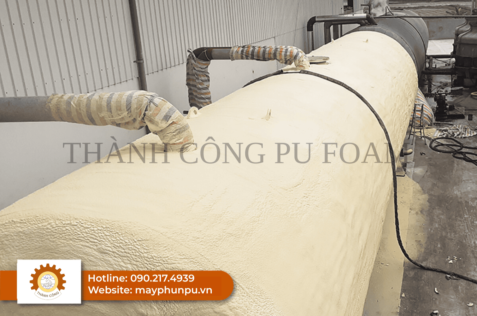 máy phun PU bảo ôn bồn chứa