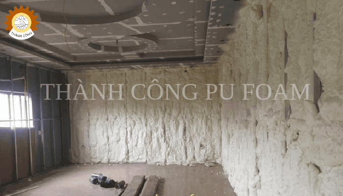 máy phun PU cách âm