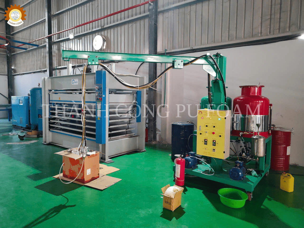 máy PU Foam