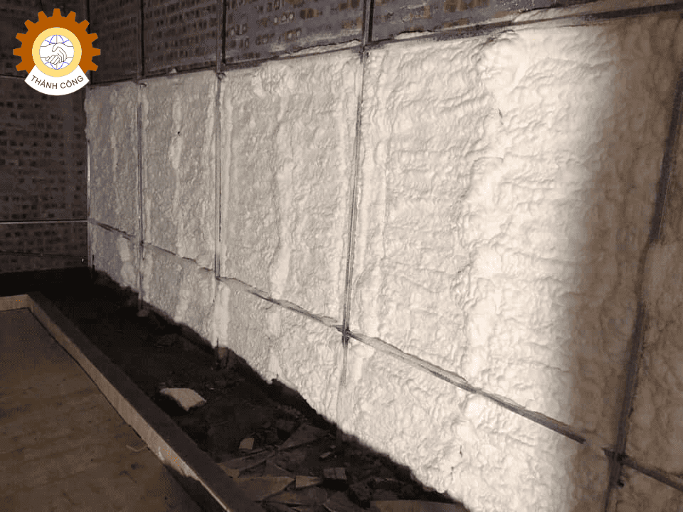 Độ Giãn Nở Của Hóa Chất PU – Yếu Tố Quyết Định Hiệu Suất Và Cách Sử Dụng Đúng Cách