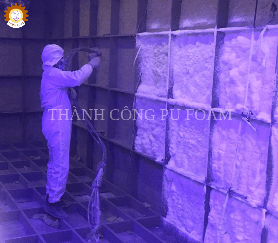 Giải Pháp Cách Âm Bằng Phun PU Foam Cho Phòng Karaoke, Bar và Studio Thu Âm