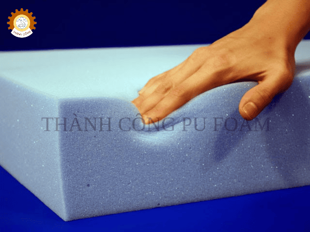 Sự Khác Biệt Giữa PU Mềm và PU Cứng – Ứng Dụng Đa Dạng Trong Đời Sống