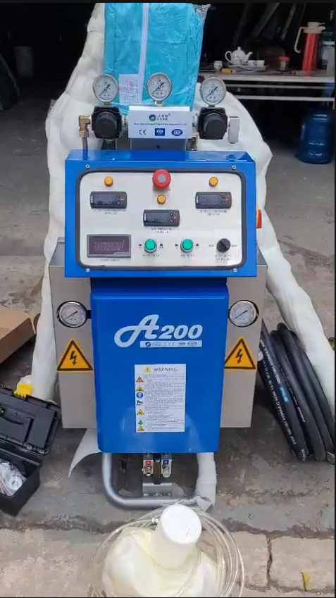 Máy phun Foam PU 2 thành phần A200 – Giải pháp cách nhiệt, cách âm tối ưu