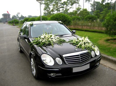 MerCeDes C200 Màu Đen ( Nội Thành )