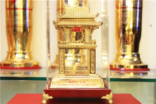 Khuê Văn Các Mạ Vang