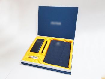 Bộ quà tặng MyGift ( Sổ - Bút và sạc dự phòng)