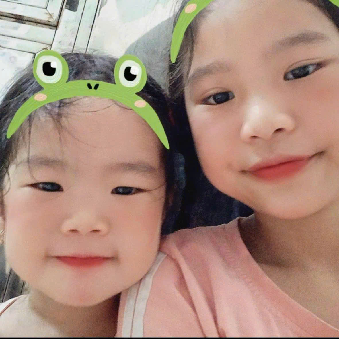 Chị Nguyệt - Mễ Trì