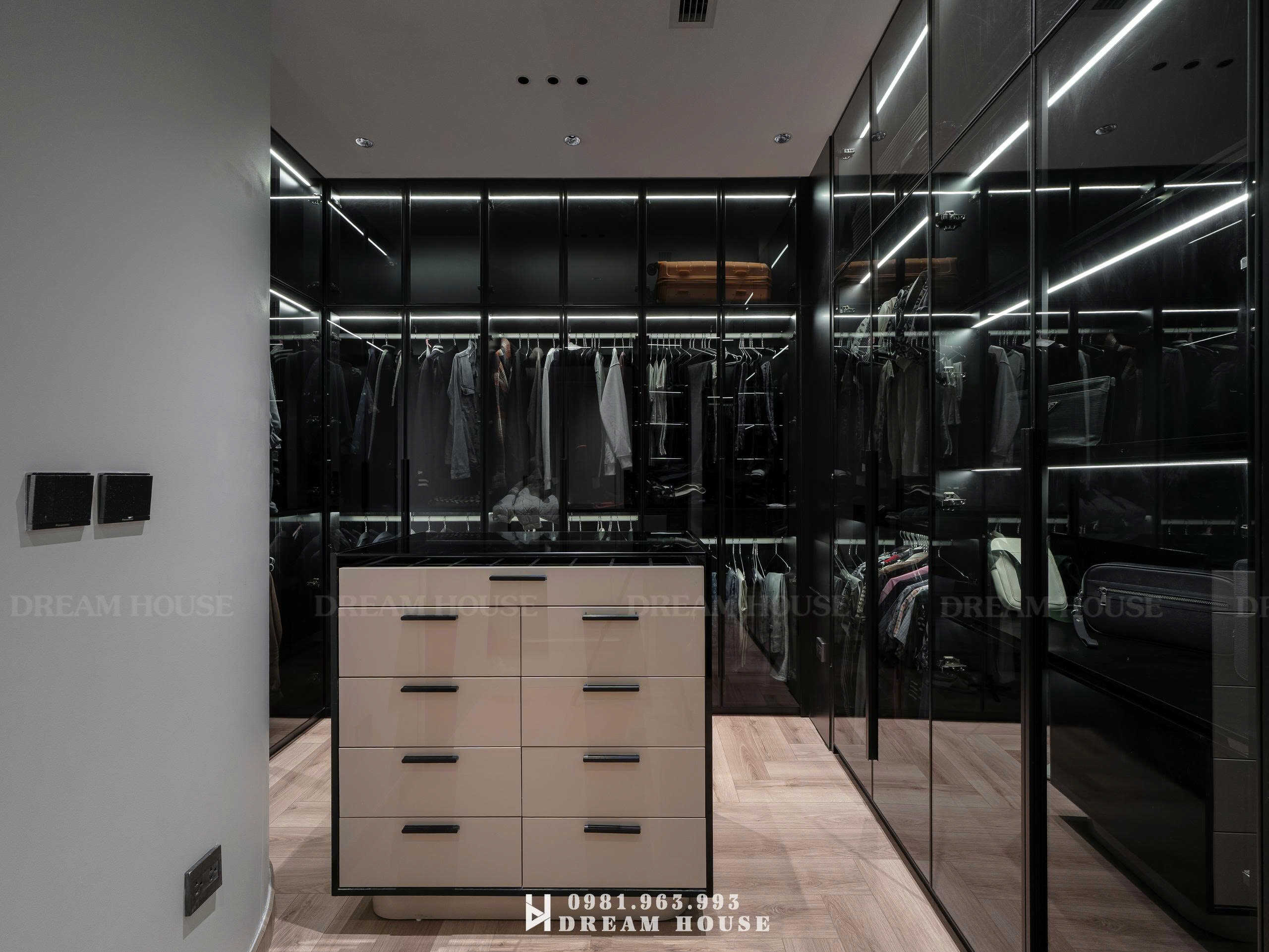 z7566125766092_937311036e4ff2699d7b85eab5ea7f92_optimized