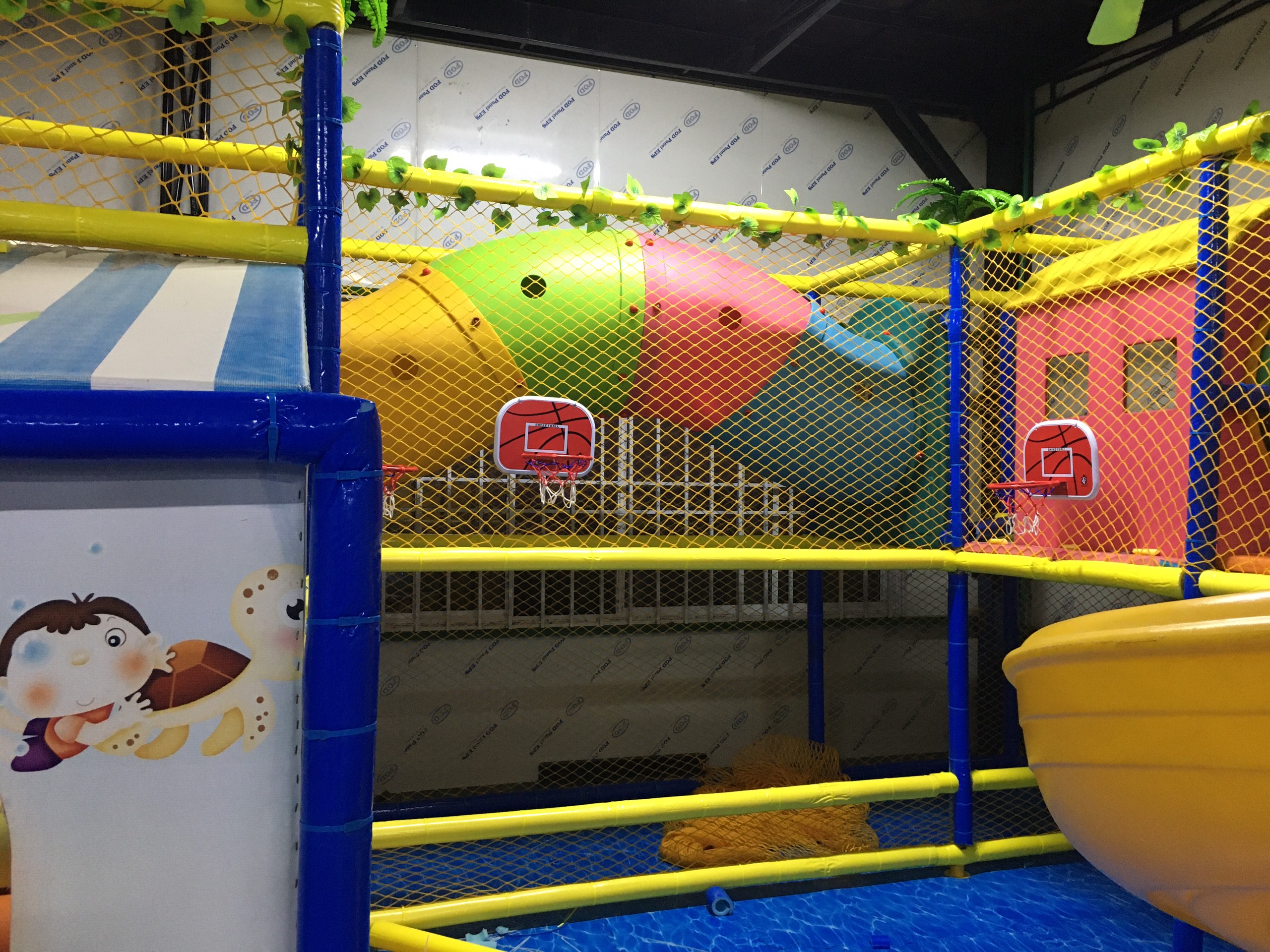 ống chui cầu vồng