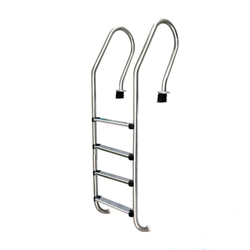 Thiết bị, phụ kiện không thể thiếu tại bể bơi 