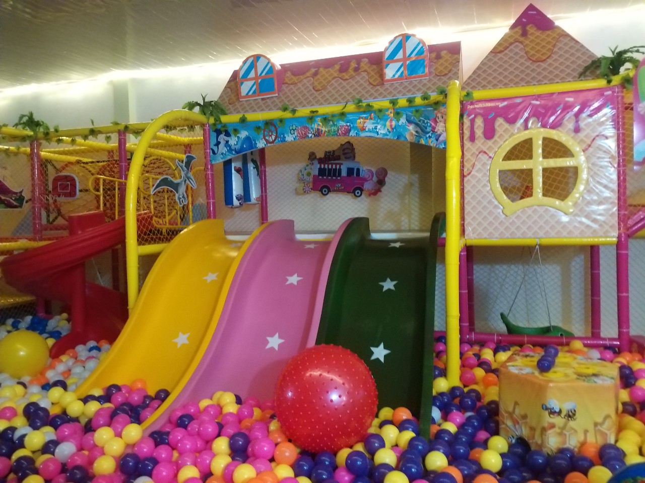 khu vui chơi liên hoàn 