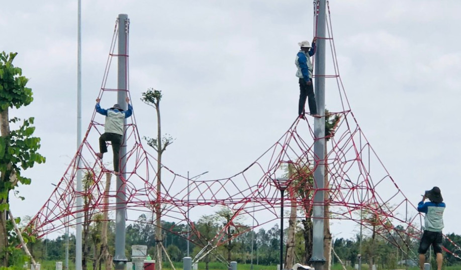 ctrinh ngoài trời cà mau