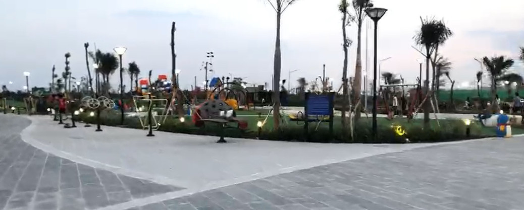 bộ vận động ngoài trời