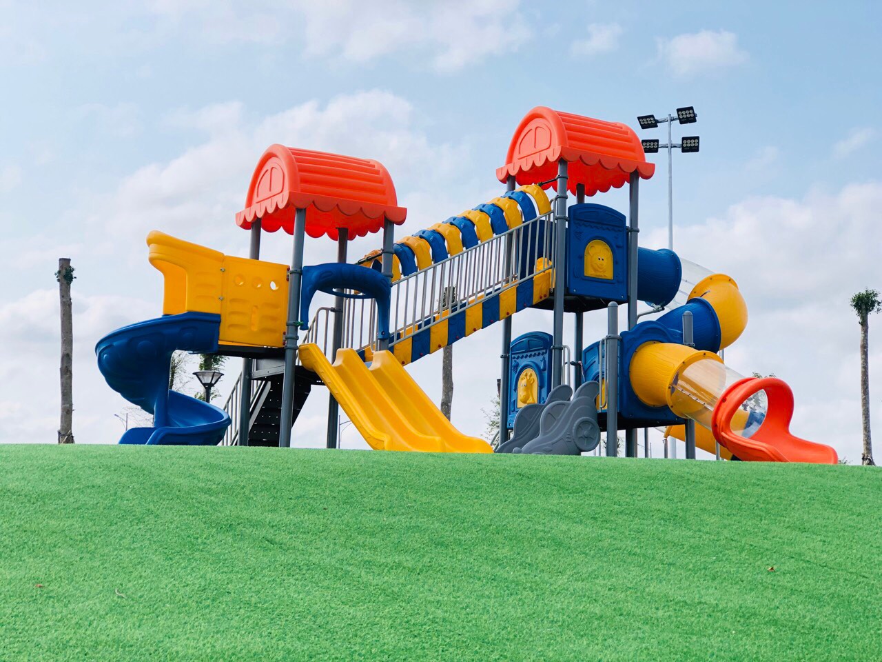 ctrinh ngoài trời cà mau