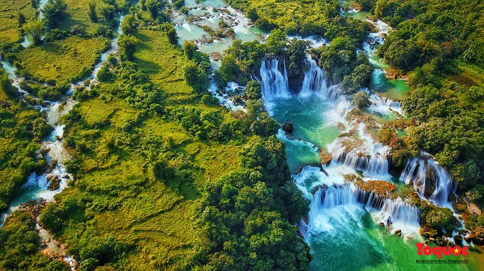 Liên hoàn cầu trượt ngoài trời