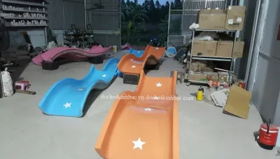 Đồ chơi Kinh Bắc cung cấp máng trượt composite tại Bum Nưa , Mường Tè, tỉnh Lai Châu