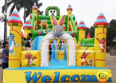 Đồ chơi Kinh Bắc cung cấp nhà phao nhà hơi trên cạn tại Nhân quyền,Bình Giang, Hải Dương.