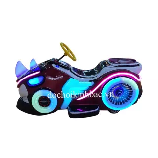 SIÊU MÔ TÔ CHẠY ĐIỆN CÔNG VIÊN HÌNH CON TÊ GIÁC SXD022